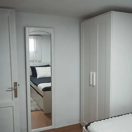 Сasa de vacaciones Casa Navl