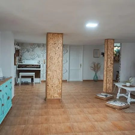 بيت للعطل Casa Navl *